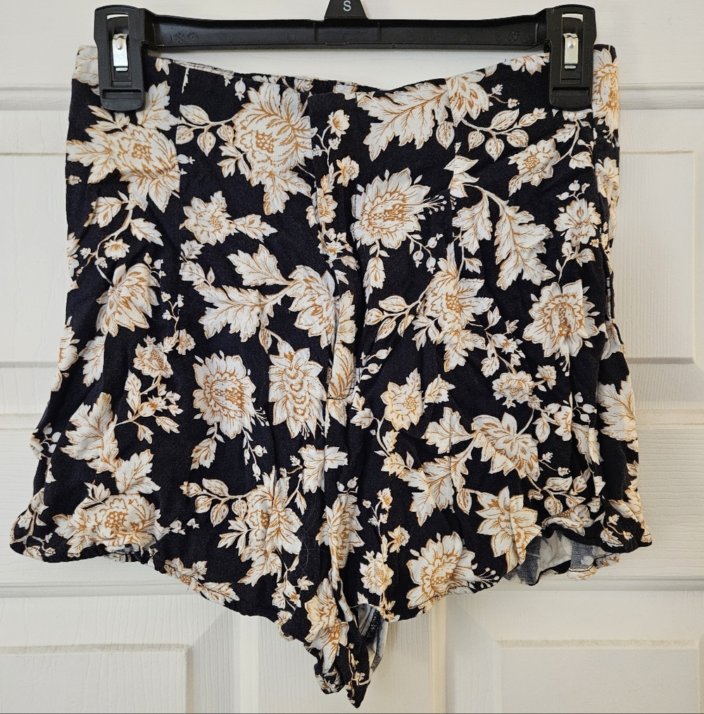 Forever 21 Black and Cream Floral High Waist Shorts